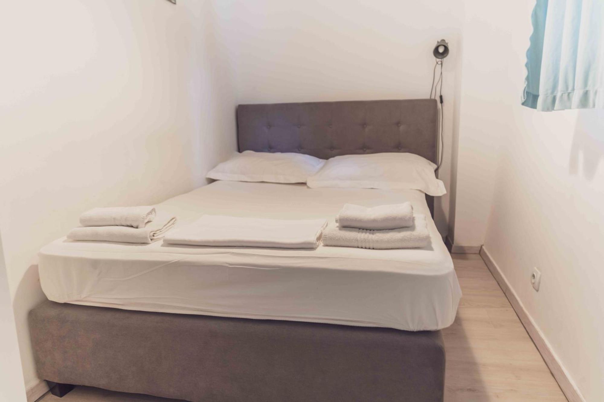 Apartments History Split Bagian luar foto